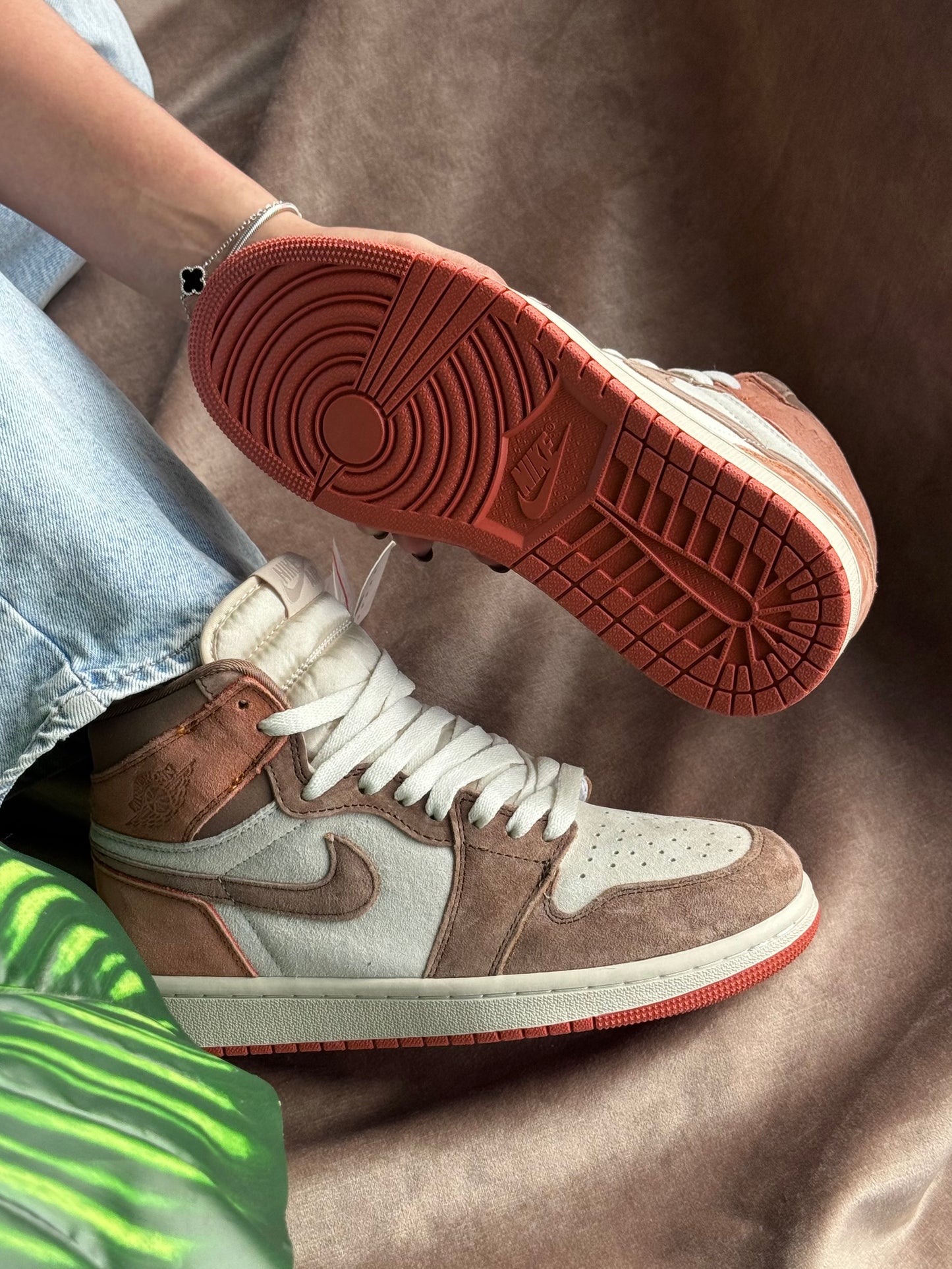 Air Jordan 1 High OG “Dusted Clay”