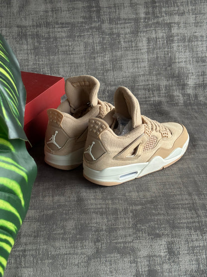Air Jordan 4 “Cozy Girl”
