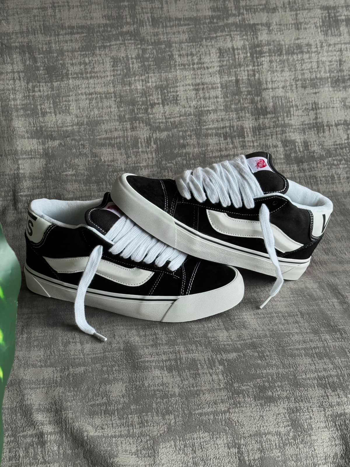 Vans Knu Skool Mid