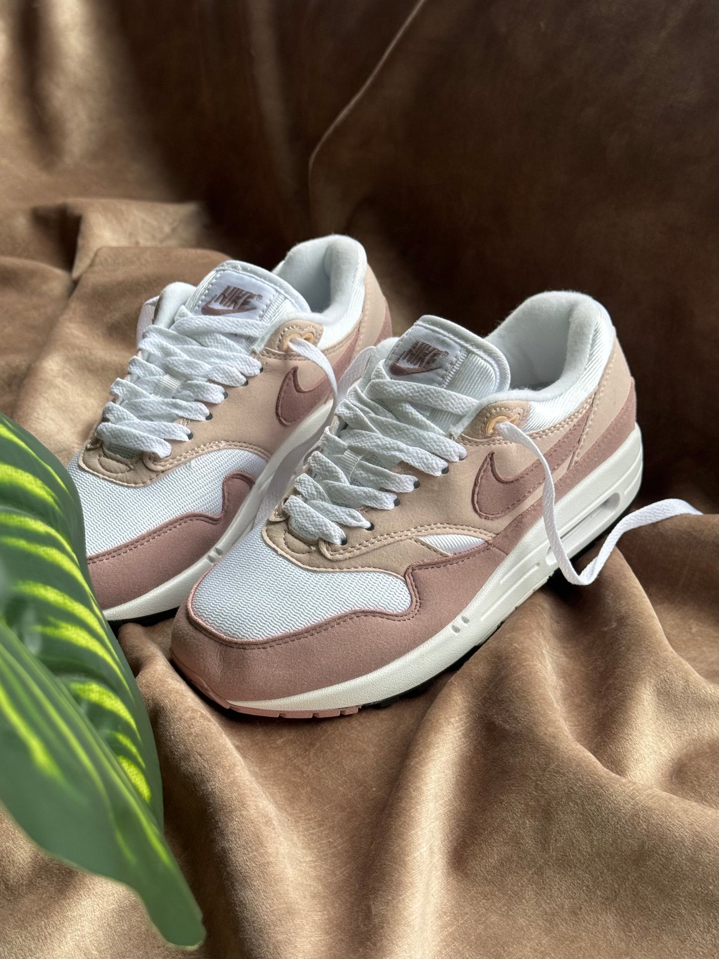 Nike Air Max 1 “Pink”