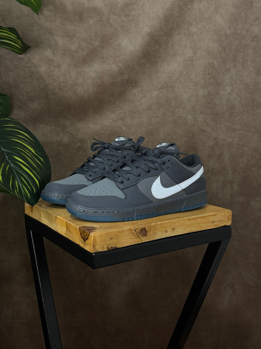 Nike Dunk Low “Anthracite”
