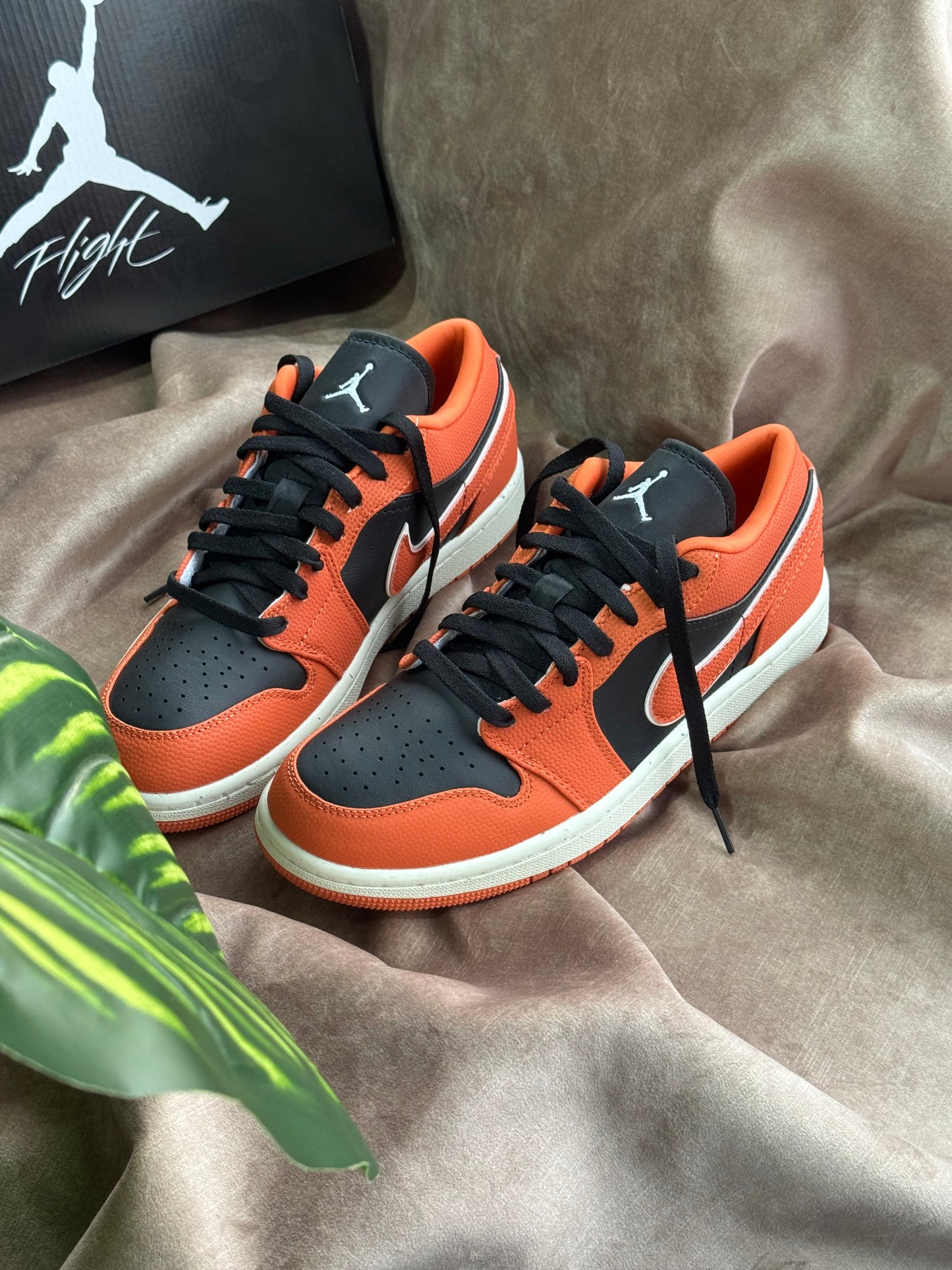 Air Jordan 1 Low SE “Sport Spice”