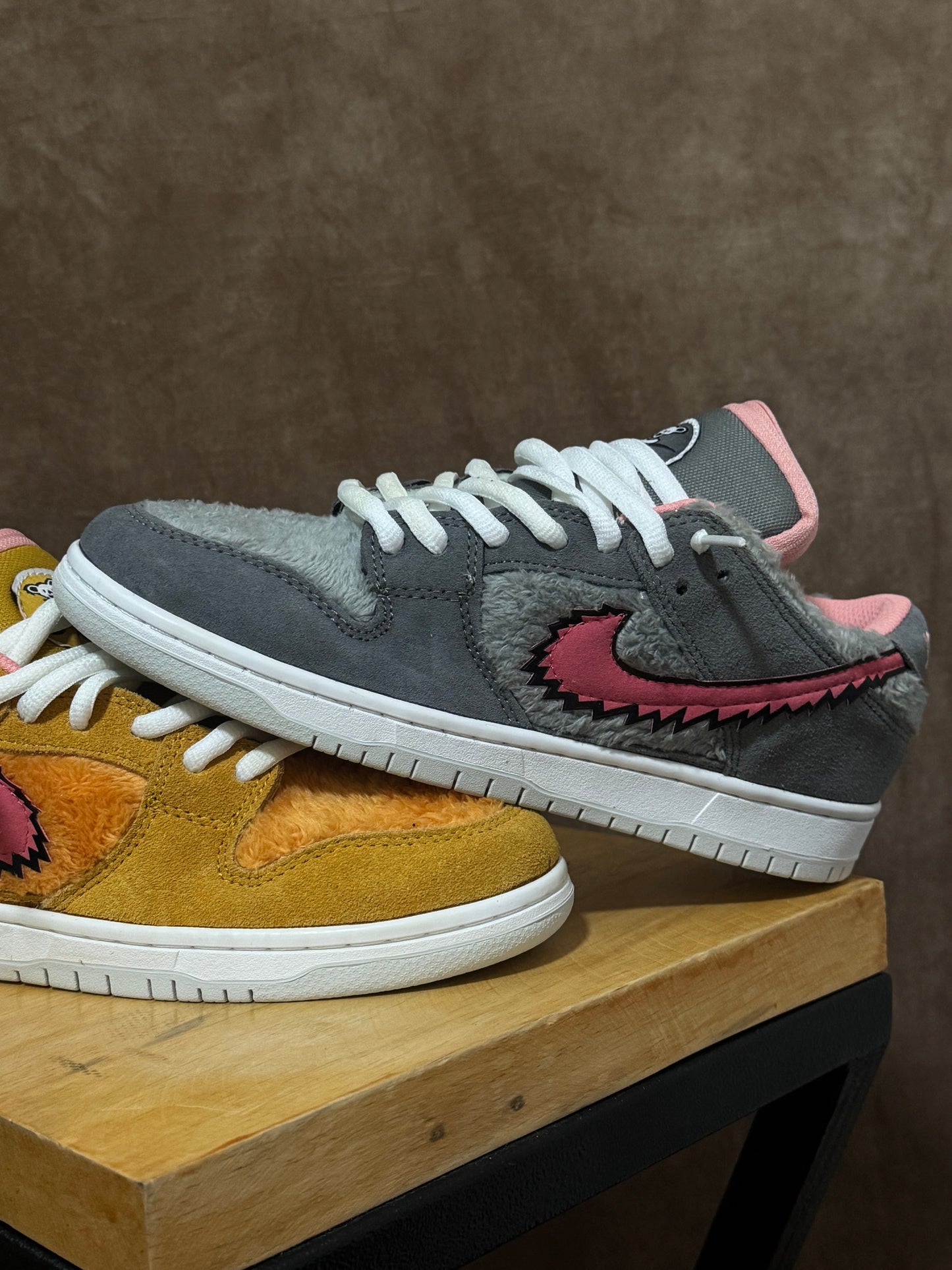 Nike SB Dunk Low “Tom & Jerry”