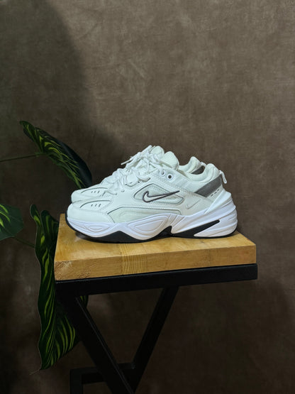 Nike M2K Tekno
