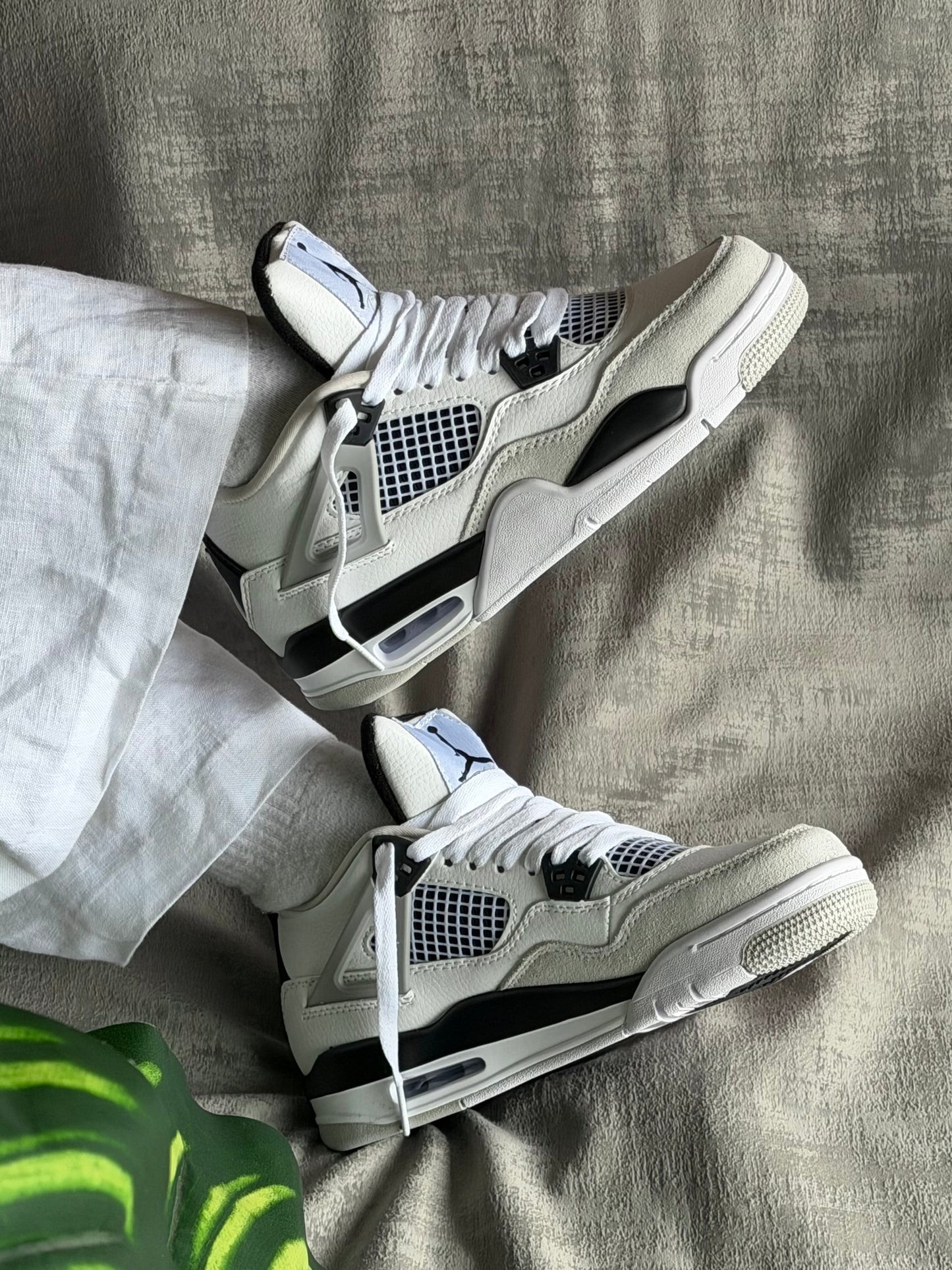 Air Jordan 4 “Military”