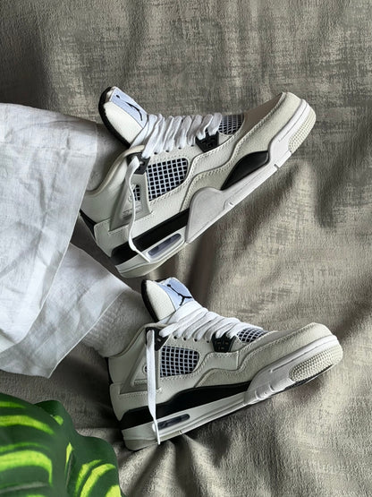 Air Jordan 4 “Military”