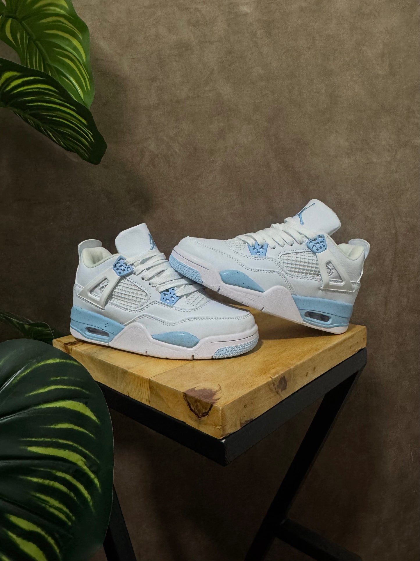 Air Jordan Retro 4