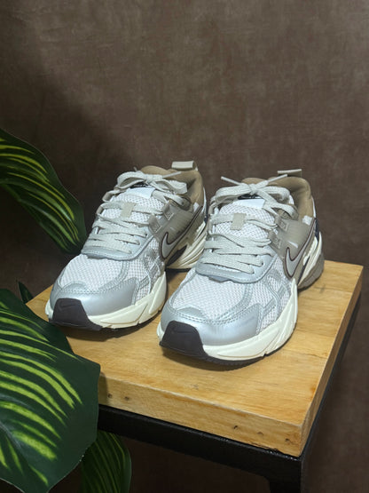 Nike V2K Run