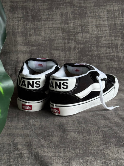 Vans Knu Skool Mid