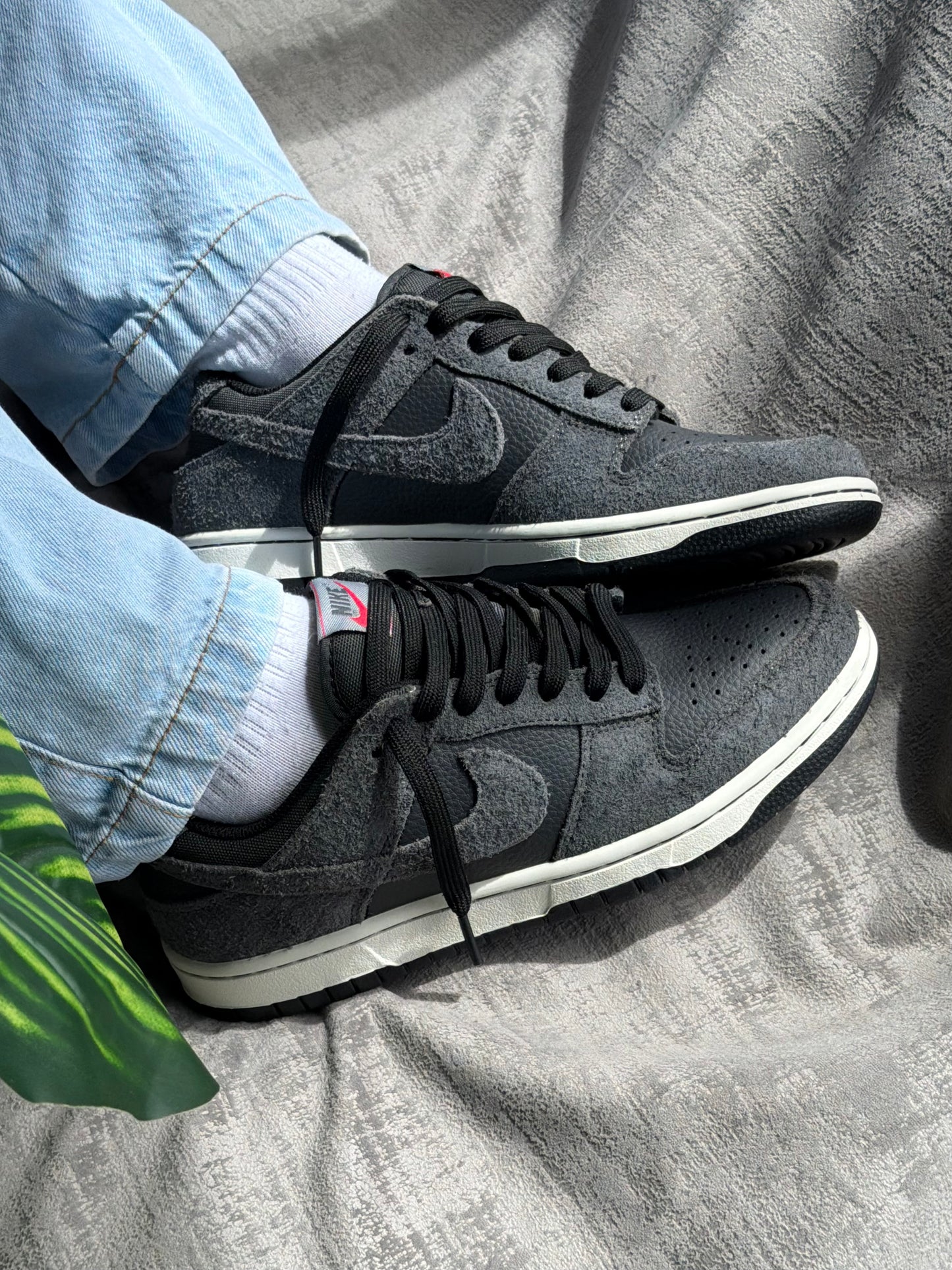 Nike SB Dunk Low “Black/Off Noir”
