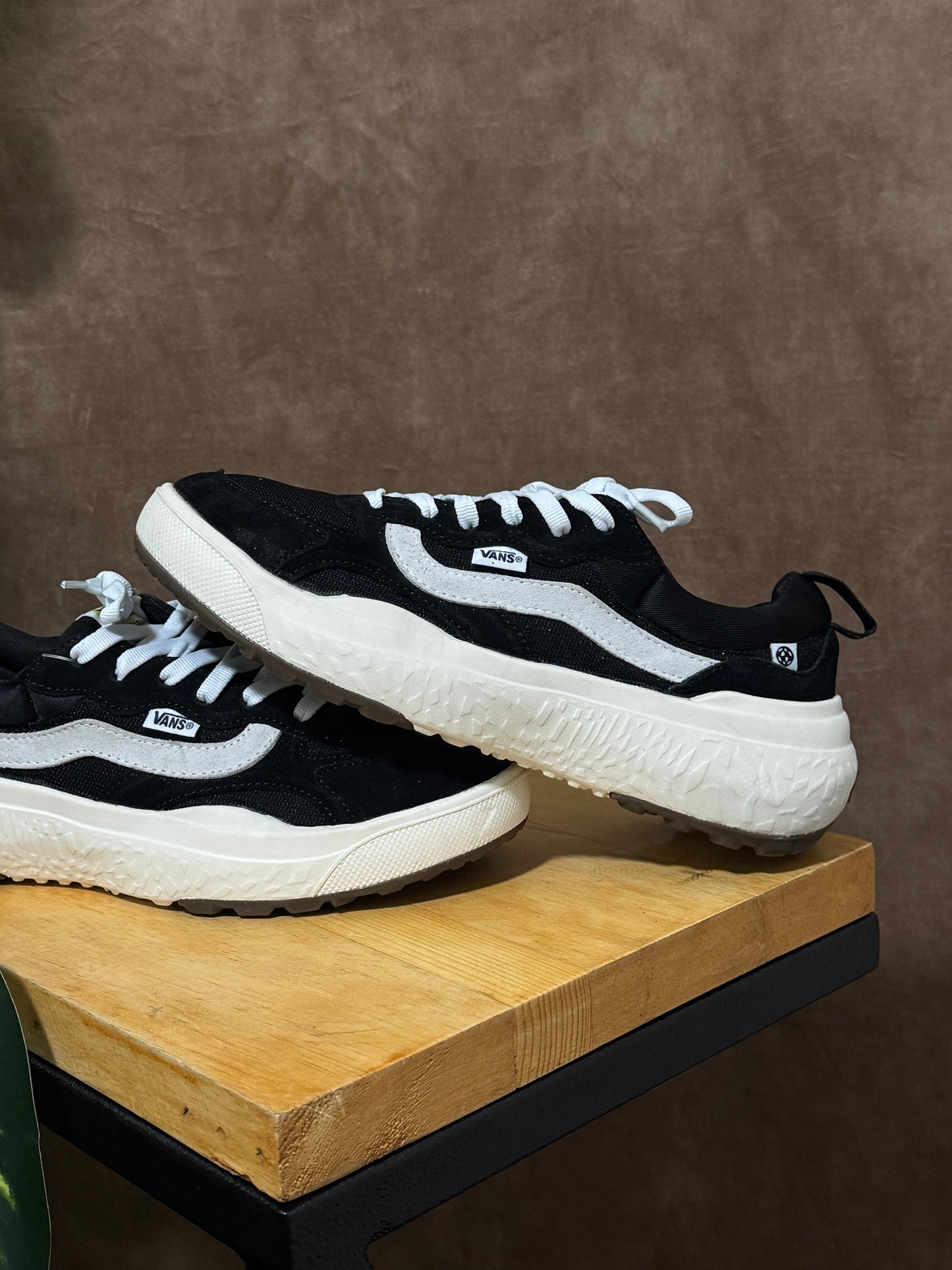 Vans UltraRange Neo V3 Black